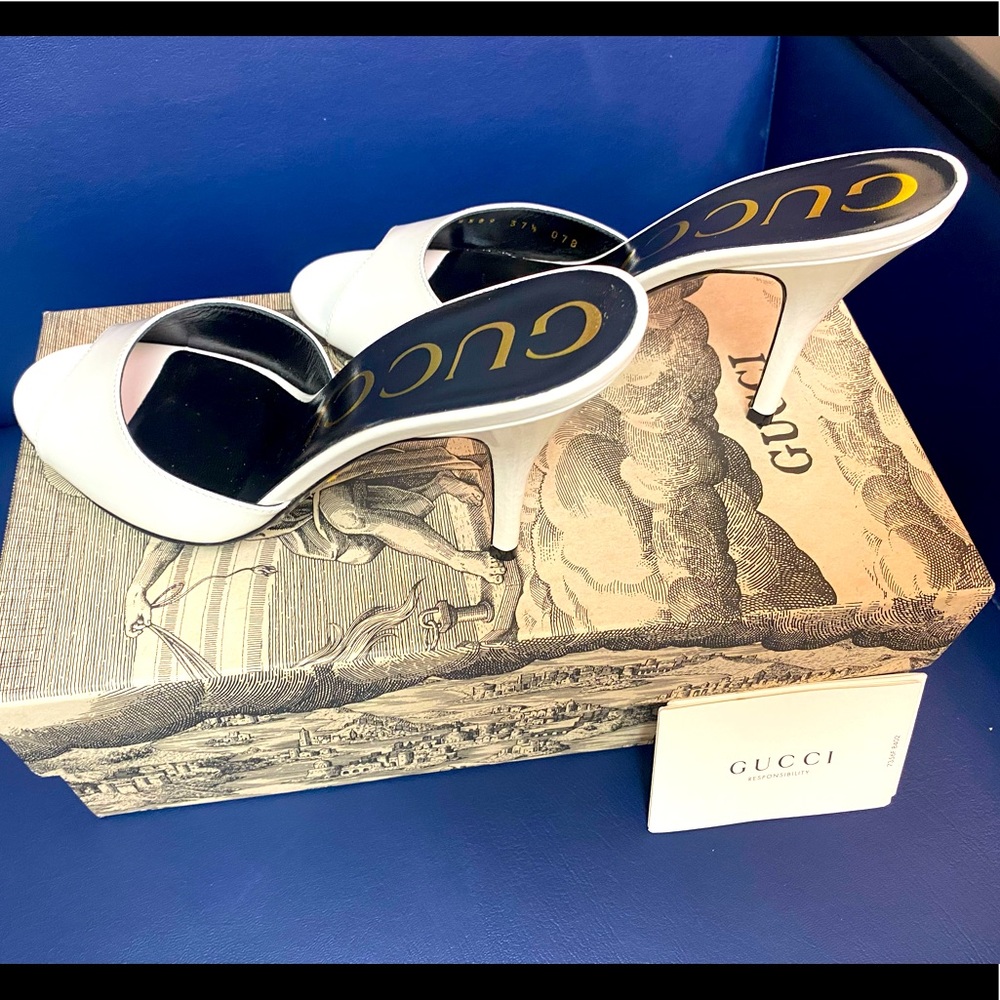 Brand new white Gucci mules 37.5